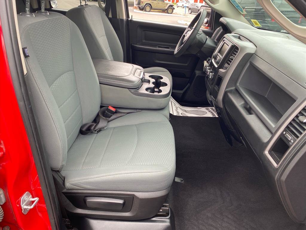 Used 2018 RAM 1500 Express AWD/4WD image 23