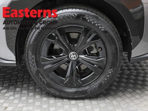 Used 2023 Toyota bZ4X XLE image 8