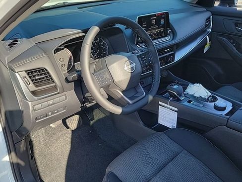 New 2026 Nissan Rogue SV AWD/4WD image 16