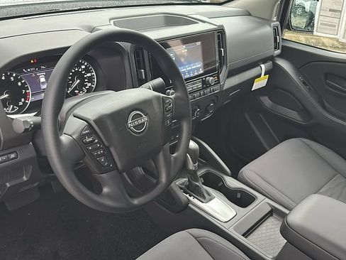 Used 2026 Nissan Frontier S AWD/4WD image 11