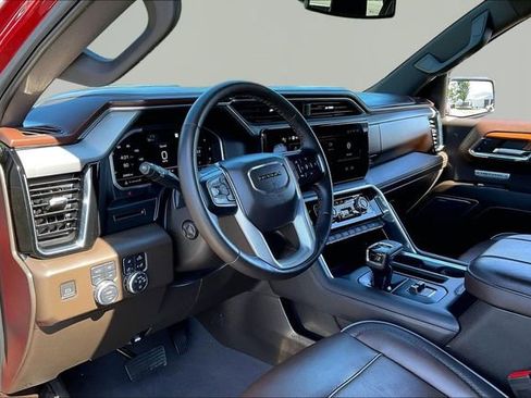 Used 2023 GMC Sierra 1500 Denali AWD/4WD image 12