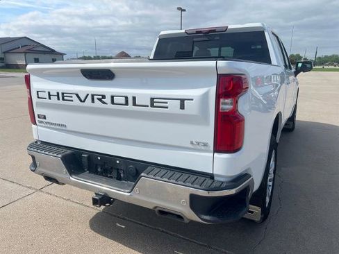 Used 2024 Chevrolet Silverado 1500 LTZ AWD/4WD image 4