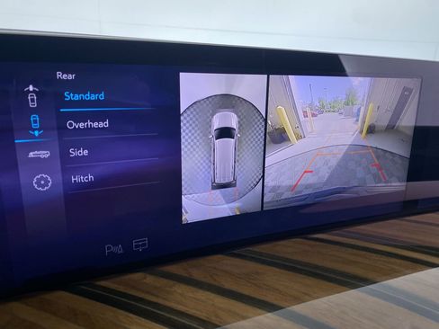 Certified 2025 Cadillac Escalade Premium Luxury Platinum image 7