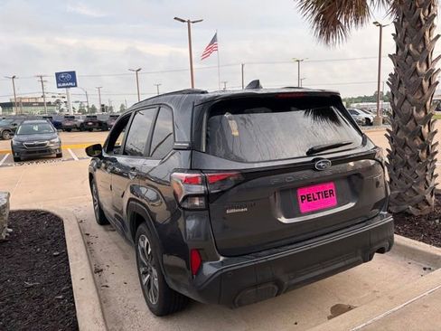 Used 2025 Subaru Forester Touring AWD/4WD image 21