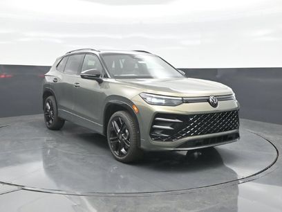 New 2026 Volkswagen Tiguan SE R-Line