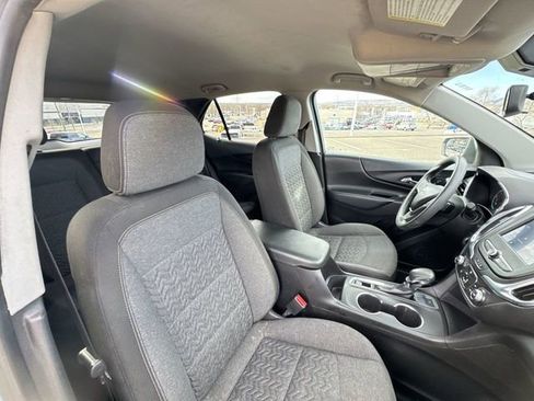 Used 2022 Chevrolet Equinox LT image 25