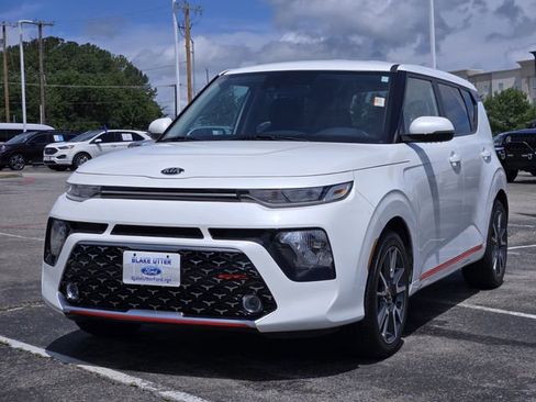 Used 2020 Kia Soul GT-Line FWD image 3