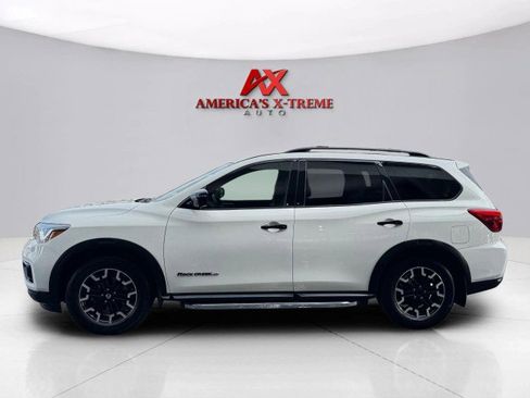 Used 2020 Nissan Pathfinder SL image 2