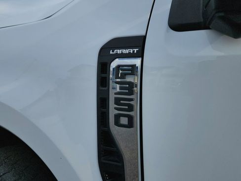 Used 2023 Ford F350 Lariat AWD/4WD image 13