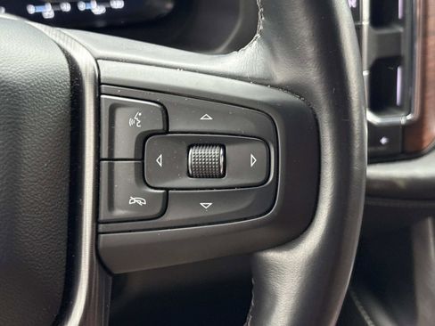 Used 2023 GMC Yukon Denali Ultimate image 20