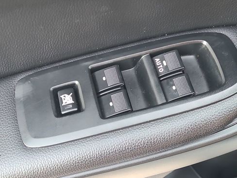 Used 2020 Ford Ranger XLT image 28