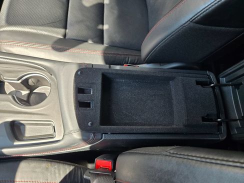 Used 2025 Dodge Durango GT AWD/4WD image 31