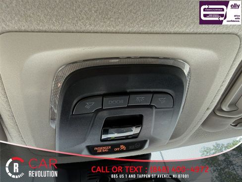 Used 2024 Toyota Corolla LE FWD image 19