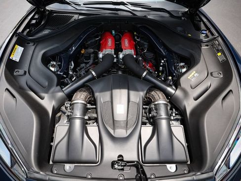 Certified 2022 Ferrari Portofino M RWD image 24