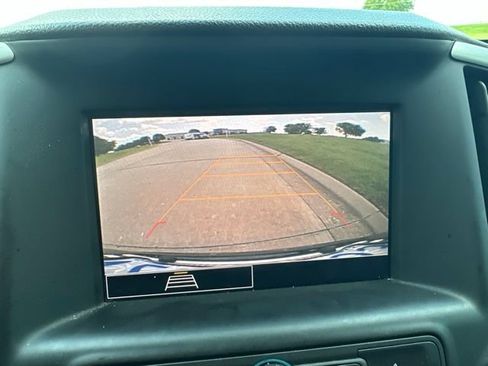Used 2022 GMC Terrain SLE w/ Driver Convenience Package FWD image 14