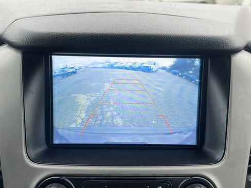 Used 2018 GMC Yukon XL SLT w/ Open Road Package image 42