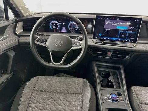 Used 2025 Volkswagen Tiguan S FWD image 26
