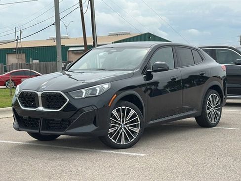 New 2026 BMW X2 xDrive28i w/ Technology Package AWD/4WD image 30