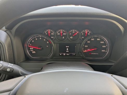 Used 2026 Chevrolet Silverado 1500 Custom Trail Boss w/ LPO, Dark Essentials Package image 29