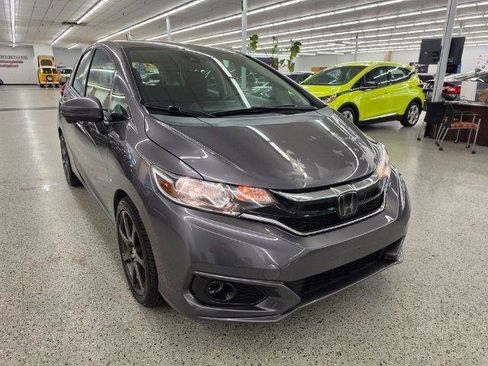 Used 2018 Honda Fit EX image 3