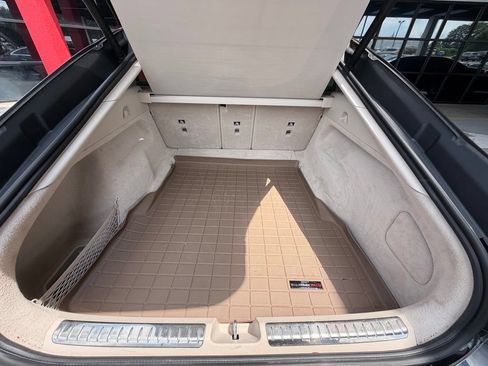 Used 2022 Mercedes-Benz EQS 580 4MATIC Sedan image 10