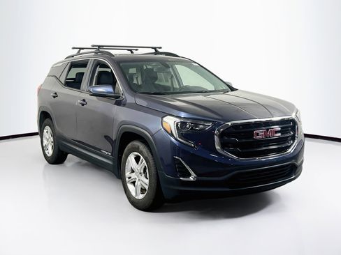 Used 2019 GMC Terrain SLE w/ Driver Convenience Package AWD/4WD image 3