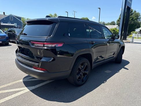 Used 2021 Jeep Grand Cherokee L Laredo AWD/4WD image 5