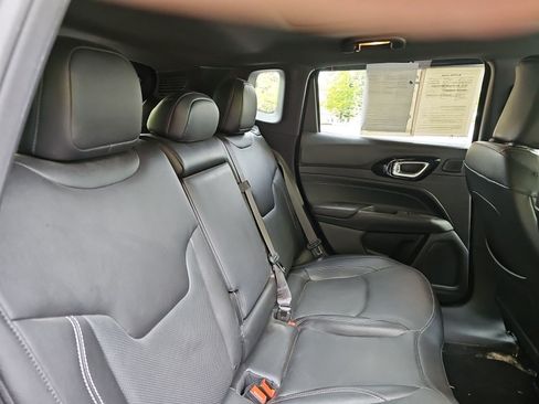 Used 2023 Jeep Compass High Altitude w/ Driver Assist Group I AWD/4WD image 18