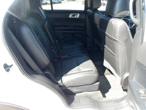 Used 2015 Ford Explorer Sport w/ Equipment Group 401A AWD/4WD image 8