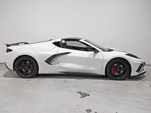 Used 2020 Chevrolet Corvette Stingray Premium Cpe w/ 3LT Preferred Equipment Group RWD image 7