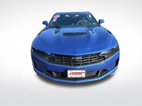 Used 2024 Chevrolet Camaro LT w/ Technology Package image 9