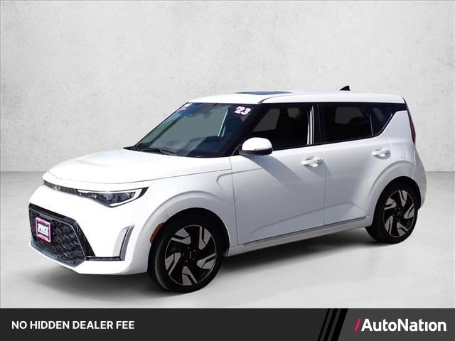 Used 2023 Kia Soul GT-Line w/ GT-Line Technology Package FWD image 1