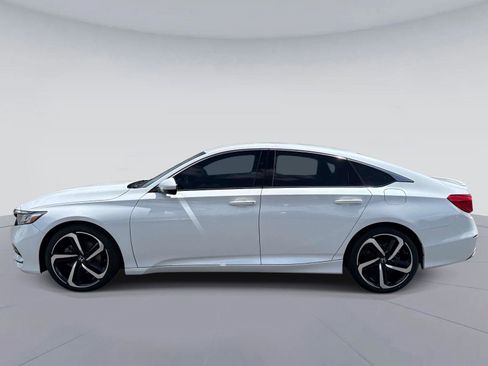 Certified 2018 Honda Accord Sport image 7