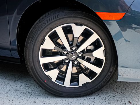 New 2026 Honda Odyssey EX-L image 13