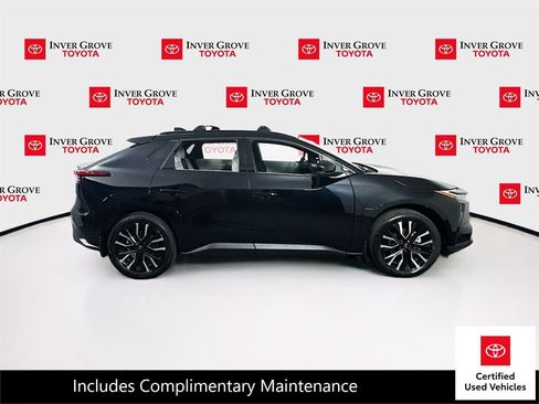 Used 2026 Toyota bZ AWD/4WD image 4