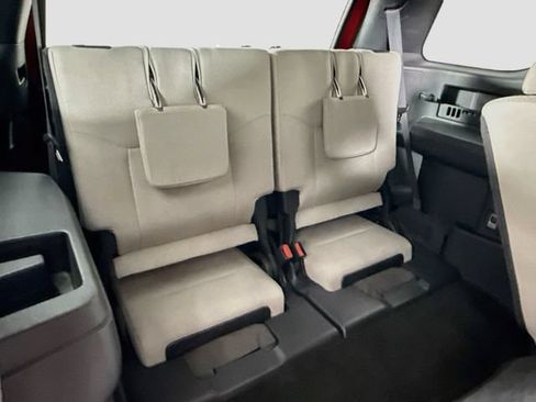 Certified 2025 Toyota 4Runner SR5 AWD/4WD image 33