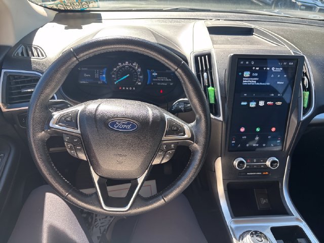 Used 2024 Ford Edge SEL AWD/4WD image 10
