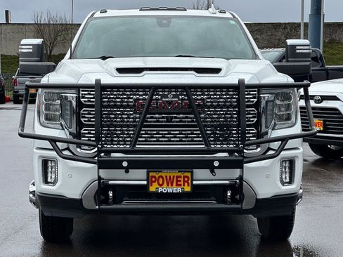 Used 2020 GMC Sierra 3500 Denali w/ Denali Ultimate Package image 9