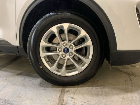 Used 2022 Ford Escape SE w/ Convenience Package image 9