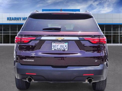 Used 2023 Chevrolet Traverse LT FWD image 5