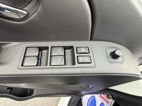 New 2026 Nissan Frontier SV w/ SV Convenience Package image 11