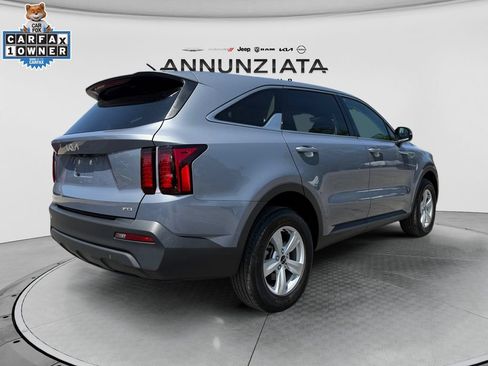 Certified 2023 Kia Sorento LX AWD/4WD image 5