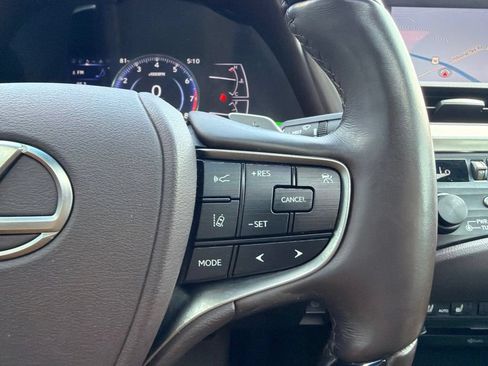 Used 2019 Lexus ES 350 w/ Premium Package FWD image 27