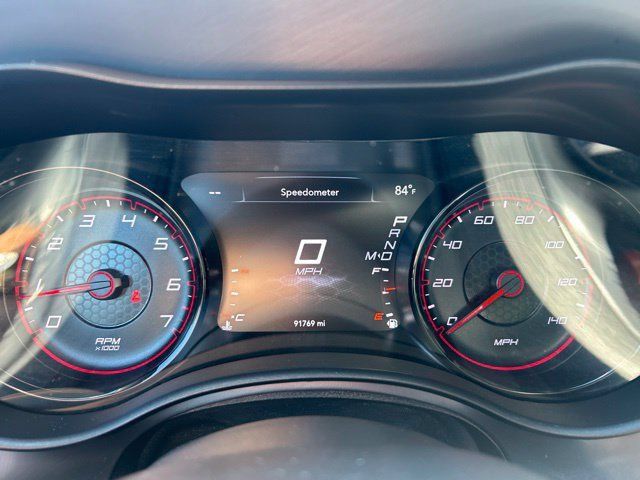 Used 2020 Dodge Charger SXT w/ Blacktop Package RWD image 10