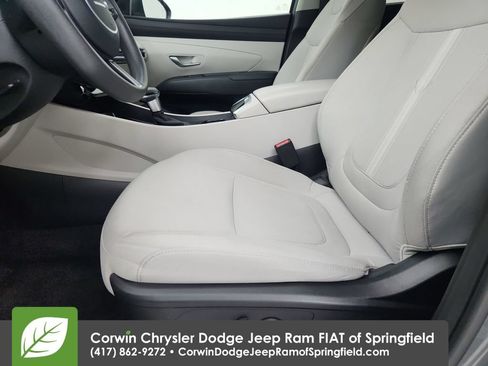 Used 2025 Hyundai Tucson SEL FWD image 19