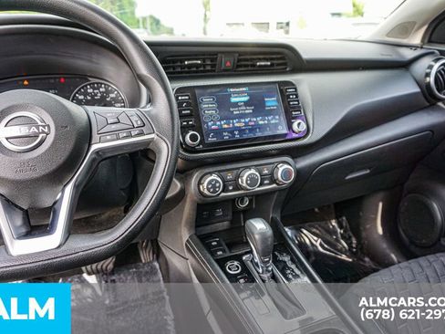 Used 2023 Nissan Kicks SV FWD image 32