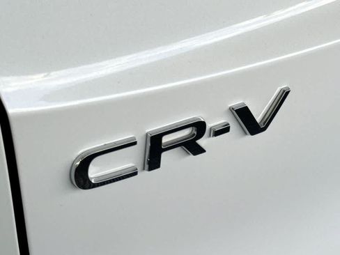 Used 2025 Honda CR-V EX-L image 10