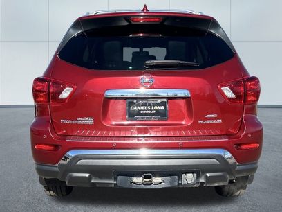 Used 2020 Nissan Pathfinder Platinum