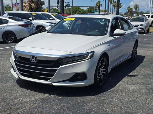 Used 2021 Honda Accord Touring image 1