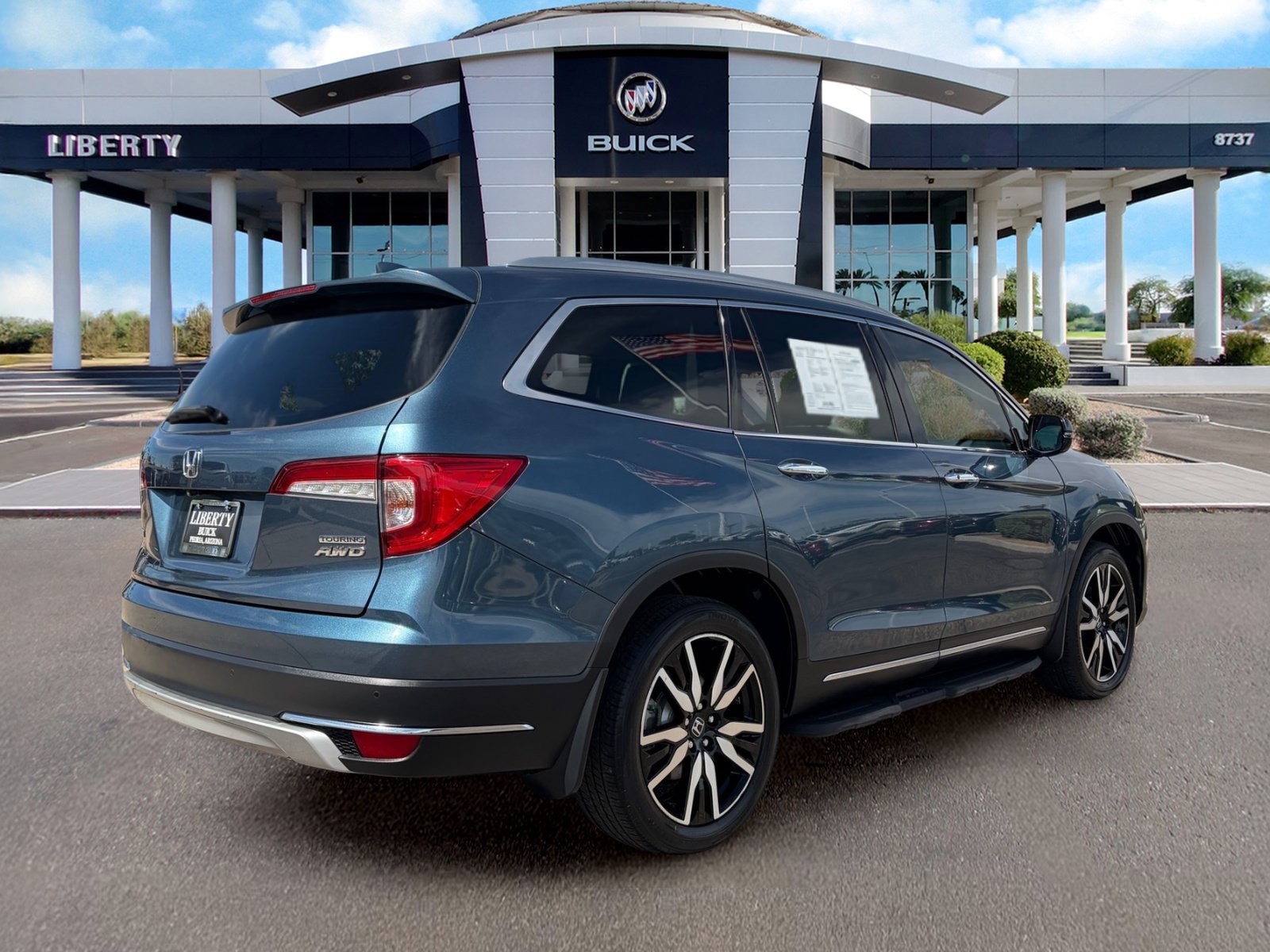 Used 2019 Honda Pilot Touring image 4